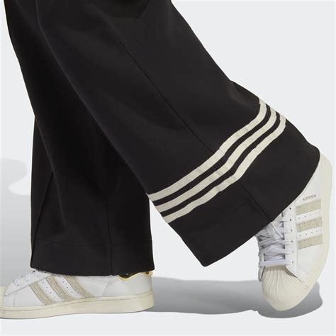 adidas Originals Neuclassic Track Pants 